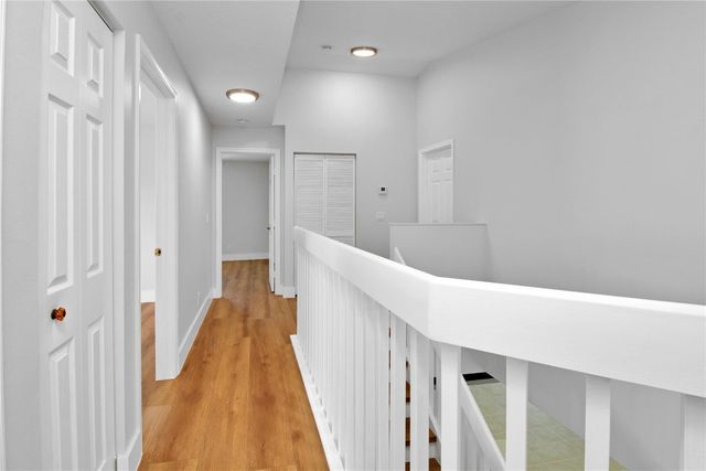 5240 NW 112th Way, Coral Springs, FL 33076