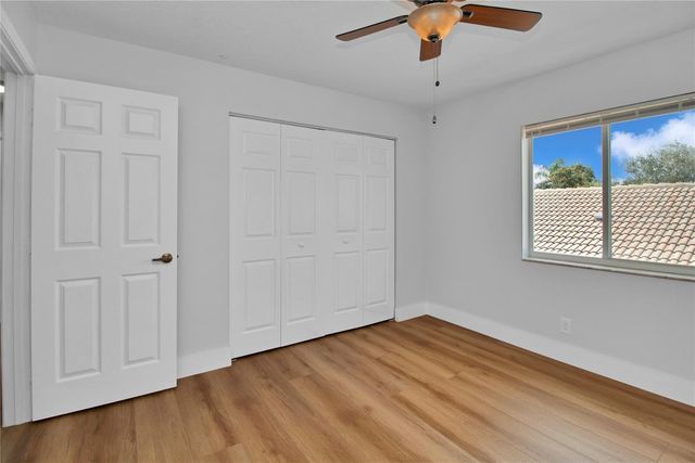 5240 NW 112th Way, Coral Springs, FL 33076