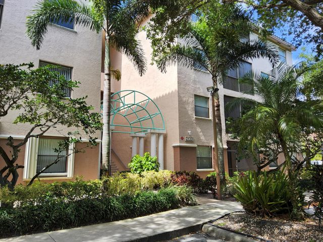 4300 NW 30th Street 147, Coconut Creek, FL 33066
