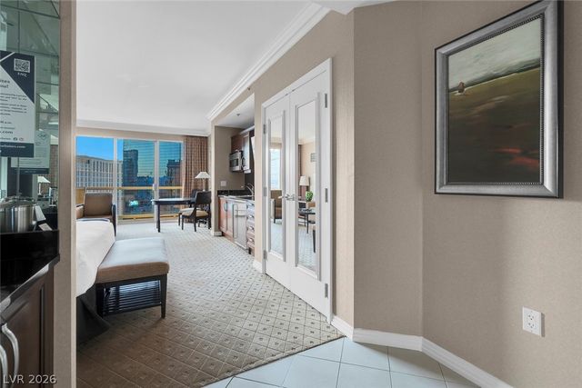 135 East HARMON Avenue 2515, Las Vegas, NV 89109