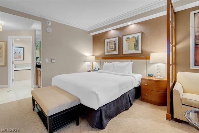 135 East HARMON Avenue 2515, Las Vegas, NV 89109