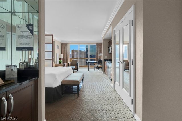 135 East HARMON Avenue 2515, Las Vegas, NV 89109