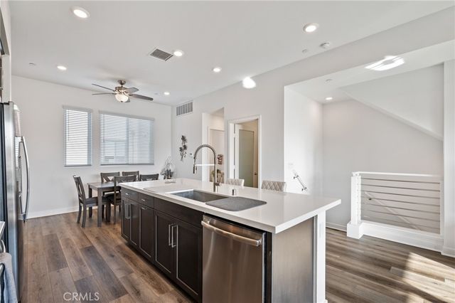 277 Dockside Lane, San Pedro, CA 90731