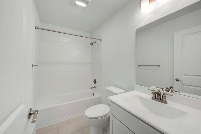 2703 Dark Lantern Drive, Rosenberg, TX 77471