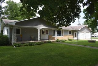 805 Woodland Avenue, Riceville, IA 50466