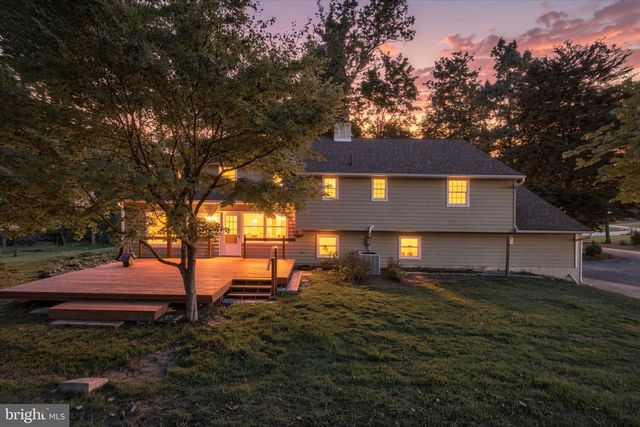 373 IVY LN, Glen Mills, PA 19342