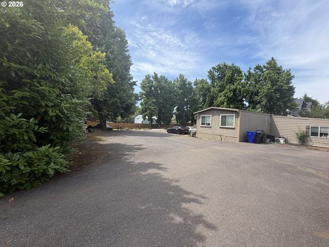 18989 S IRA Ln, Oregon City, OR 97045