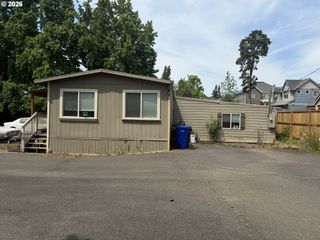 18989 S IRA Ln, Oregon City, OR 97045