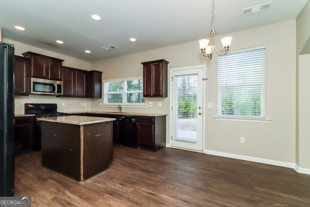 211 Susie Creek Lane, Villa Rica, GA 30180