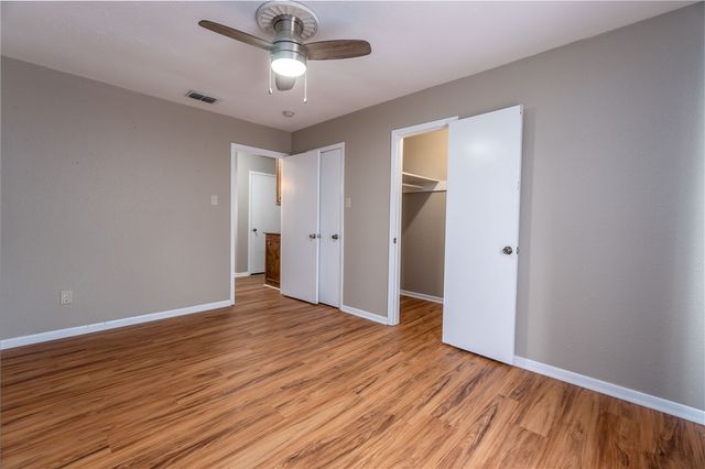 4002 Oak Forest Dr G, Corpus Christi, TX 78413