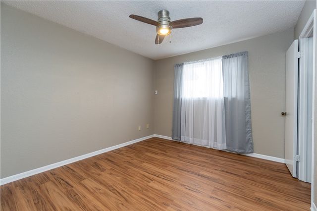 4002 Oak Forest Dr G, Corpus Christi, TX 78413