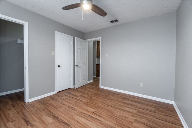 4002 Oak Forest Dr G, Corpus Christi, TX 78413
