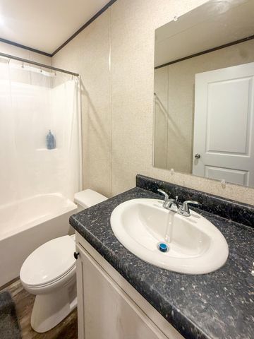 14787 Apple Drive 403, Spring Lake Twp, MI 49415