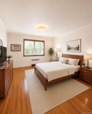 15048 Melbourne Avenue 254A, Flushing, NY 11367