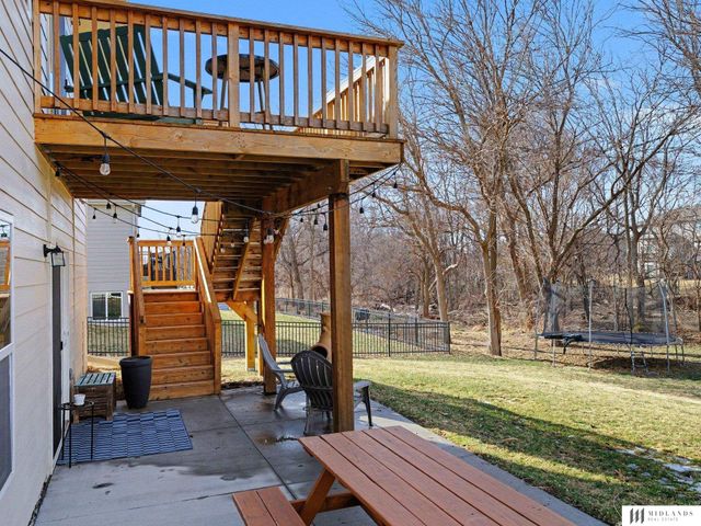 5158 Waterford Avenue Circle, Papillion, NE 68133