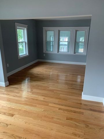 9 Farnum St 2, Quincy, MA 02169