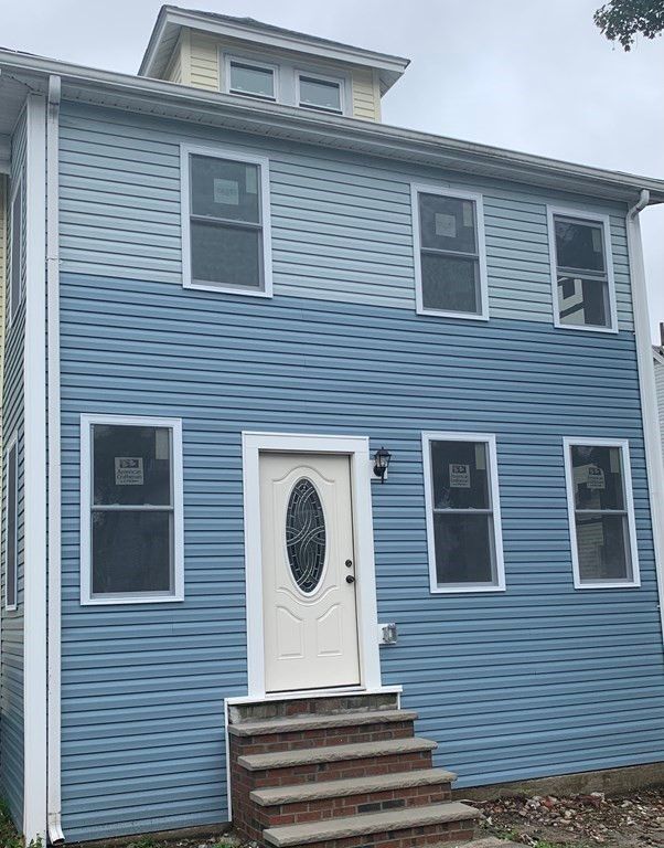 9 Farnum St 2, Quincy, MA 02169