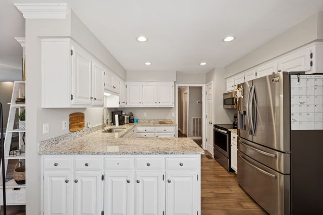709 Saddle Trail Ct, Hermitage, TN 37076