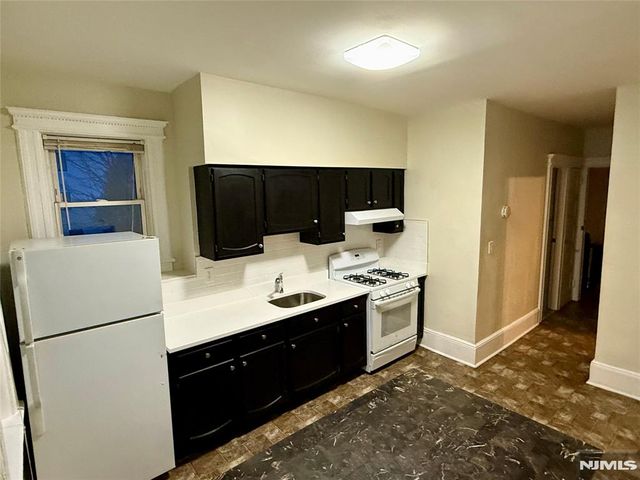 6306 Jf Kennedy Boulevard B, West New York, NJ 07093