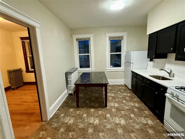 6306 Jf Kennedy Boulevard B, West New York, NJ 07093