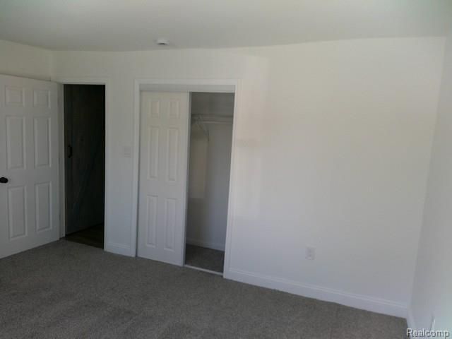 5071 Lippincott Boulevard, Burton, MI 48519