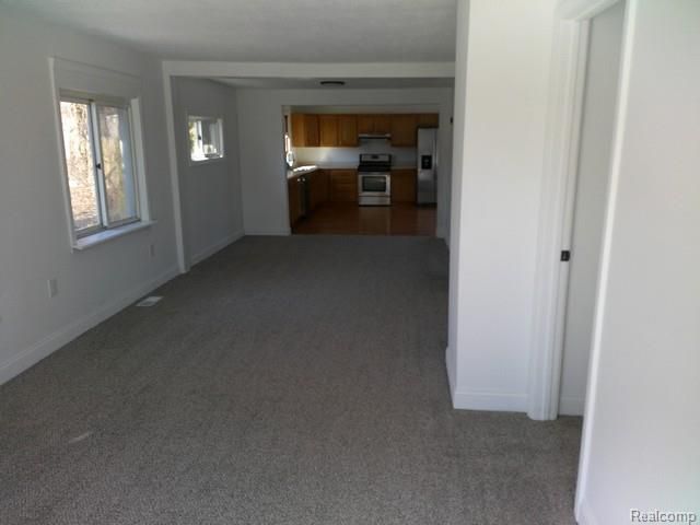 5071 Lippincott Boulevard, Burton, MI 48519