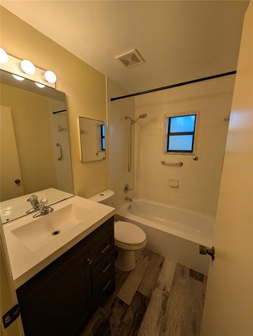 2425 TAMARIND DRIVE, Edgewater, FL 32141