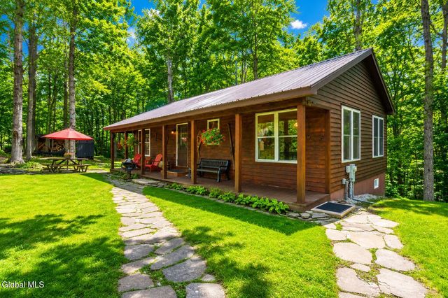 286 Severine Lane, Fultonville, NY 12072