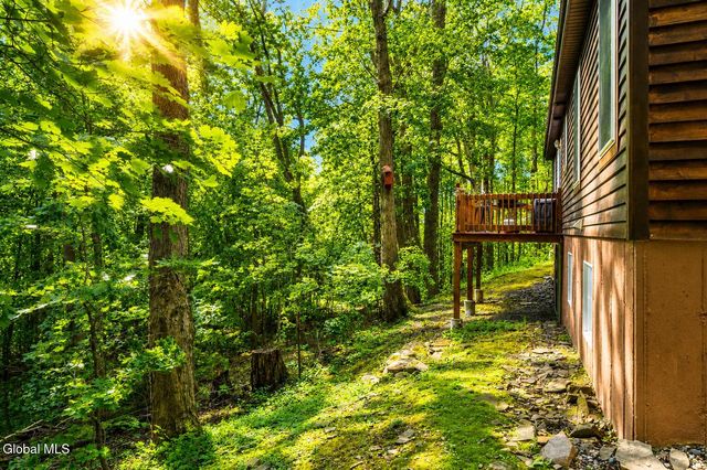 286 Severine Lane, Fultonville, NY 12072