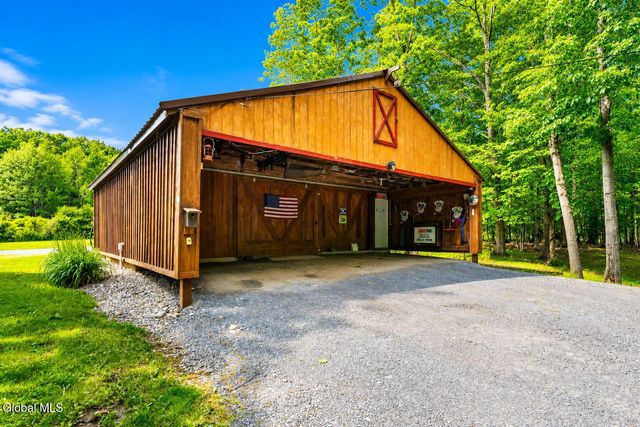 286 Severine Lane, Fultonville, NY 12072