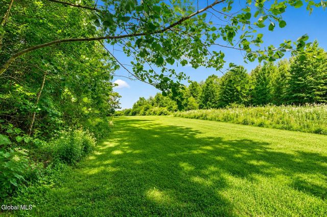 286 Severine Lane, Fultonville, NY 12072