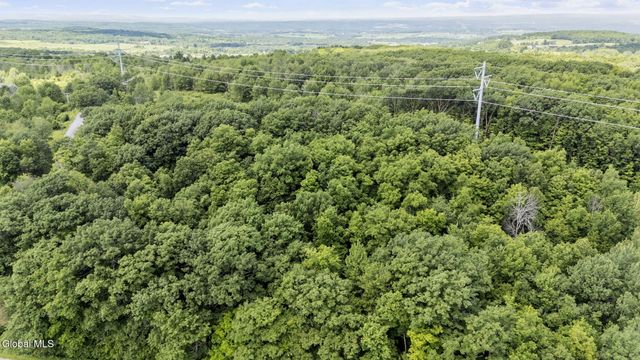 286 Severine Lane, Fultonville, NY 12072