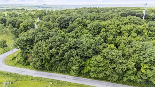 286 Severine Lane, Fultonville, NY 12072