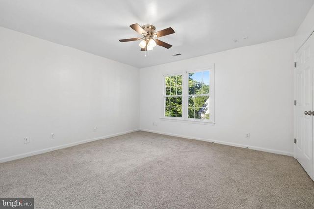 10004 SANDWEDGE CT, Fredericksburg, VA 22408