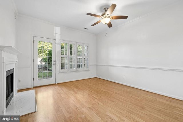 10004 SANDWEDGE CT, Fredericksburg, VA 22408