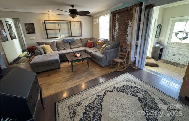 21233 Cornelius Street, Cornelius, NC 28031