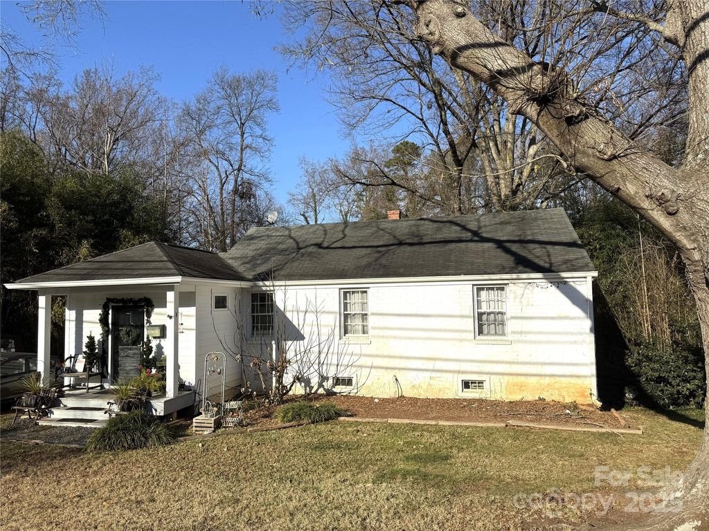 21233 Cornelius Street, Cornelius, NC 28031