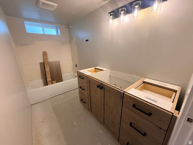 2452 W 3000 N, Farr West, UT 84404