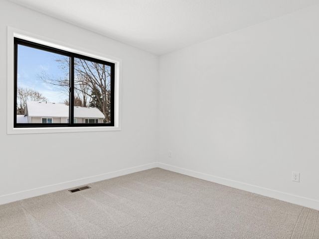 10717 Lincoln Street NE, Blaine, MN 55434