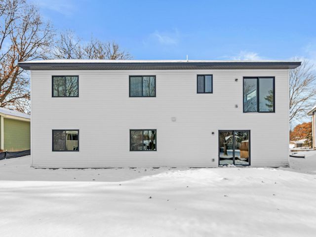 10717 Lincoln Street NE, Blaine, MN 55434