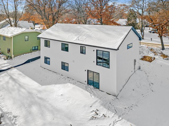 10717 Lincoln Street NE, Blaine, MN 55434