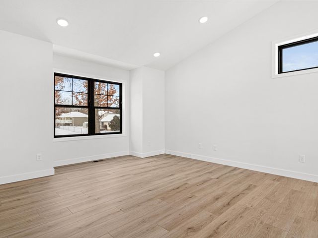 10717 Lincoln Street NE, Blaine, MN 55434