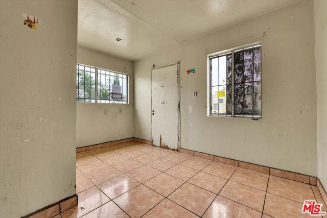 1200 W 94th Street, Los Angeles, CA 90044