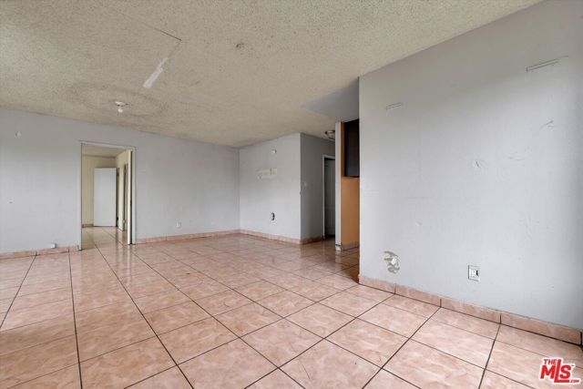 1200 W 94th Street, Los Angeles, CA 90044