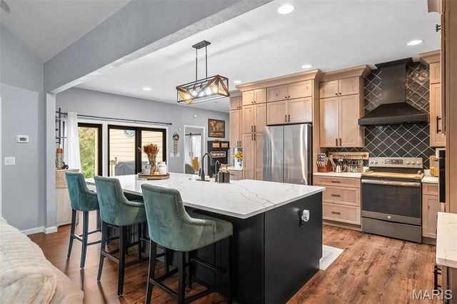 5755 Briars Landing, Millstadt, IL 62260