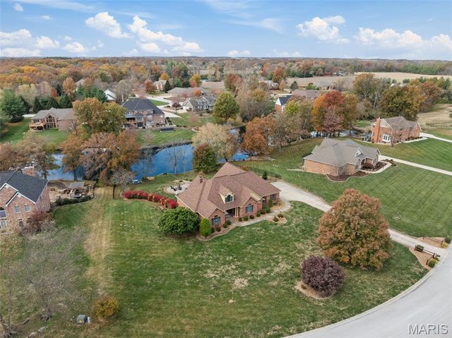 5755 Briars Landing, Millstadt, IL 62260