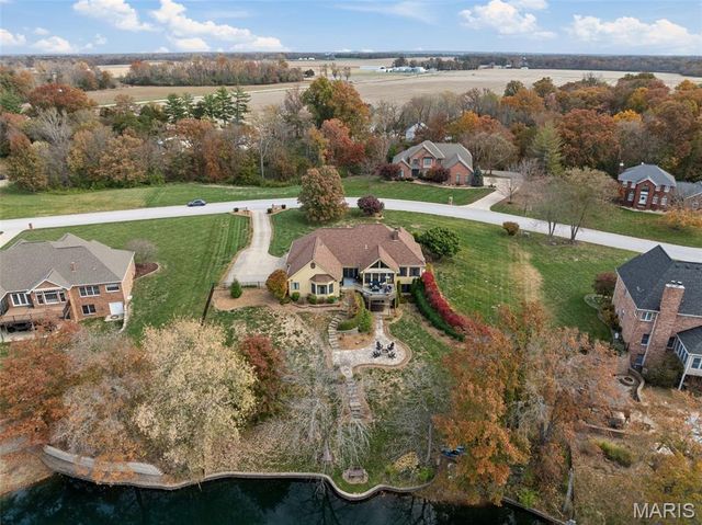 5755 Briars Landing, Millstadt, IL 62260