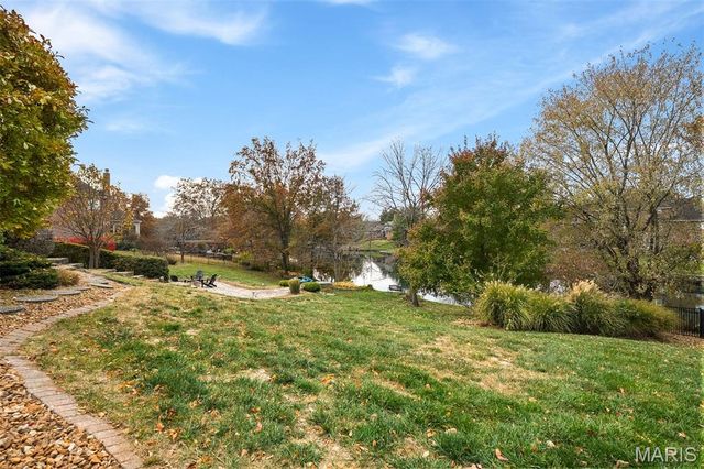 5755 Briars Landing, Millstadt, IL 62260