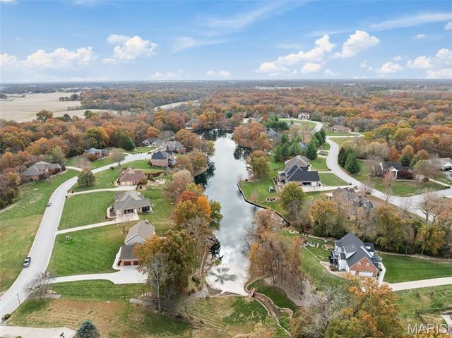 5755 Briars Landing, Millstadt, IL 62260