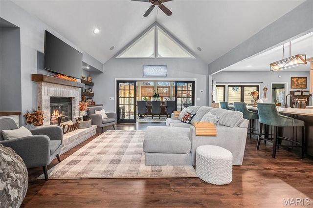 5755 Briars Landing, Millstadt, IL 62260